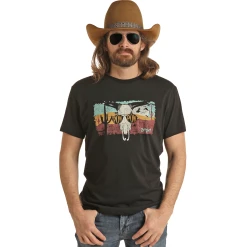 Rock & RollĀ® Unisex "Pow Pow" Graphic Black T-Shirt RRUT21R06E-01