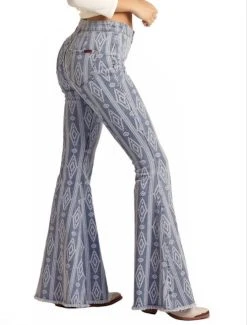 Rock & Roll Cowgirl Light Wash Aztec Jeans -WesternWearWonder Screenshot2022 07 13133056